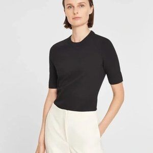 Club Monaco Perfect Tee. Black Small